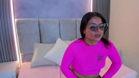 Snapshot of irina_aura chatting on 05/15/26, 10:06 Iirina online show from 05/15/26, 10:06