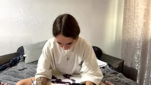 Evie online show from 10/07/25, 09:28