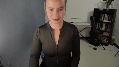 Snapshot of irinastephann chatting on 07/09/26, 02:04 irina online show from 07/09/26, 02:04