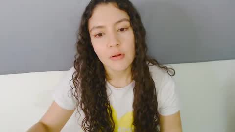 Instagram iris caprice online show from 05/25/26, 02:06