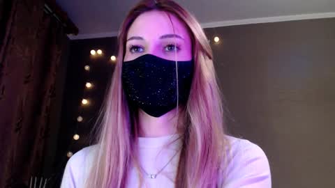 Lily online show from 03/09/26, 05:06