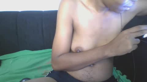 iris_love_2 online show from 01/21/25, 10:08