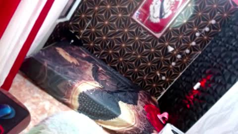 iris_lubiskaya online show from 05/14/26, 12:06