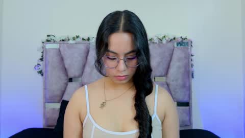 Iris online show from 11/02/25, 07:27