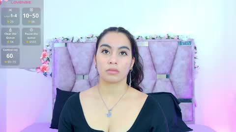 Snapshot of iris_mandarinne chatting on 05/10/26, 05:07 Iris online show from 05/10/26, 05:07