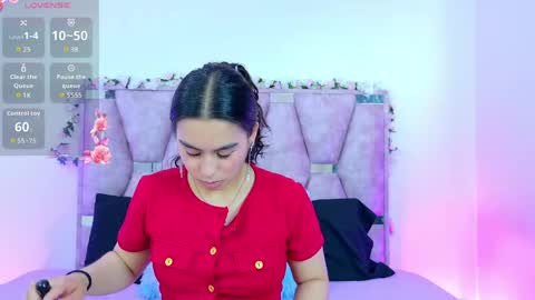 Snapshot of iris_mandarinne chatting on 05/11/26, 05:43 Iris online show from 05/11/26, 05:43