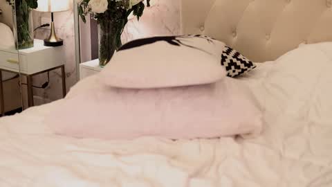 Rhaenyra online show from 02/18/25, 09:21