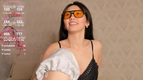 Snapshot of iris_on_cam chatting on 10/02/25, 10:17 iris on cam online show from 10/02/25, 10:17