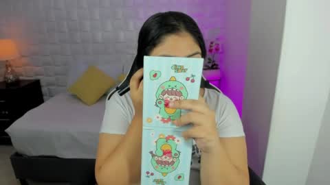 Snapshot of iris_torrez chatting on 05/12/26, 12:13 Iris online show from 05/12/26, 12:13
