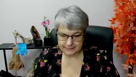 Snapshot of iris_xdesire chatting on 12/03/24, 07:21 I R I S online show from 12/03/24, 07:21