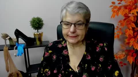 Snapshot of iris_xdesire chatting on 01/09/25, 07:21 I R I S online show from 01/09/25, 07:21