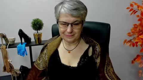 Snapshot of iris_xdesire chatting on 01/27/25, 07:14 I R I S online show from 01/27/25, 07:14