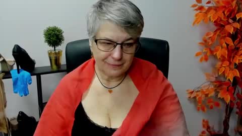 Snapshot of iris_xdesire chatting on 02/05/25, 07:39 I R I S online show from 02/05/25, 07:39