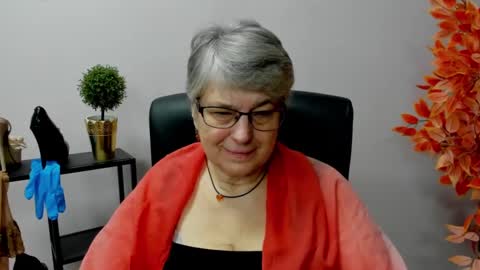 Snapshot of iris_xdesire chatting on 02/07/25, 08:33 I R I S online show from 02/07/25, 08:33