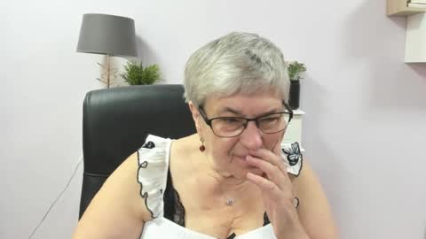 I R I S online show from 07/14/26, 06:07
