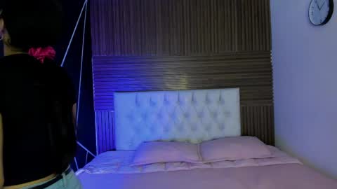 Snapshot of irisfyre chatting on 06/04/26, 12:22 Iris Fyre online show from 06/04/26, 12:22