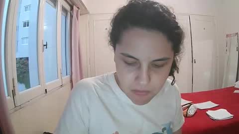 Snapshot of irisgamow chatting on 11/10/25, 10:42 Iris online show from 11/10/25, 10:42