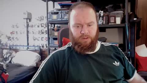 Snapshot of irishdaddy24 chatting on 04/05/26, 10:45 twitter theirishman205 online show from 04/05/26, 10:45