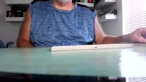 Irishdudelove online show from 09/24/25, 08:23