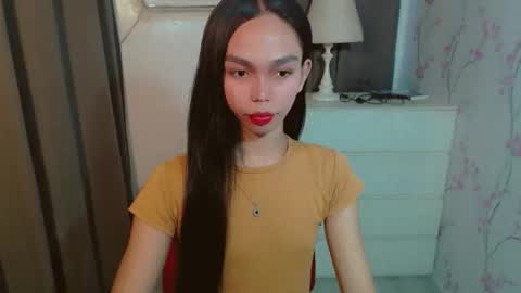 Snapshot of irishlovesyou chatting on 04/03/26, 02:31 IRISH AND TRIXIE online show from 04/03/26, 02:31