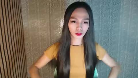 Snapshot of irishlovesyou chatting on 04/20/26, 02:03 IRISH AND TRIXIE online show from 04/20/26, 02:03