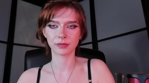 Miss Iris Fansly Miss Iris new inst.  online show from 12/10/24, 03:33