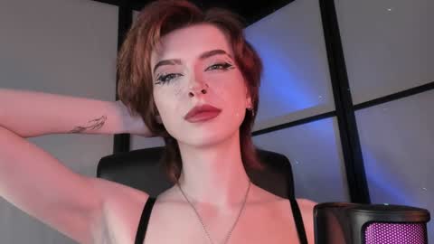 Miss Iris Fansly Miss Iris new inst.  online show from 01/10/25, 10:25