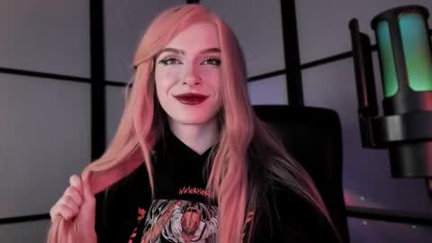 Miss Iris Fansly Miss Iris new inst.  online show from 02/21/25, 03:21