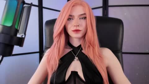 Miss Iris Fansly Miss Iris new inst.  online show from 02/28/25, 12:20