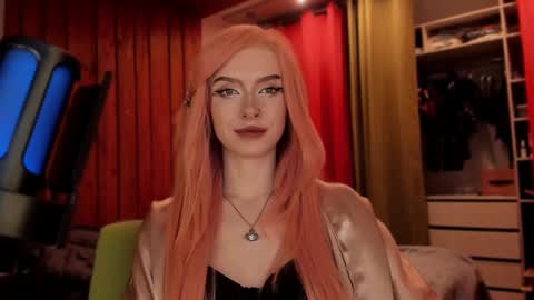 Miss Iris Fansly Miss Iris new inst.  online show from 03/05/25, 02:45