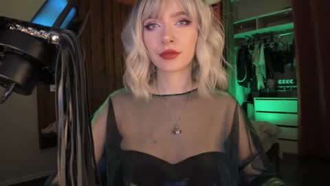 Snapshot of irisice chatting on 01/05/26, 09:07 Miss Iris Fansly Miss Iris new inst. online show from 01/05/26, 09:07