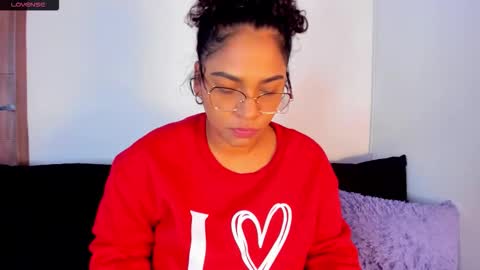 iris online show from 10/02/25, 11:17