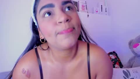 Snapshot of iriss_25 chatting on 12/18/25, 11:38 iris online show from 12/18/25, 11:38