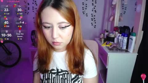 Snapshot of iriss_sky chatting on 11/11/25, 04:56 Iris online show from 11/11/25, 04:56