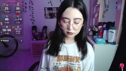 Snapshot of iriss_sky chatting on 11/26/25, 05:08 Iris online show from 11/26/25, 05:08