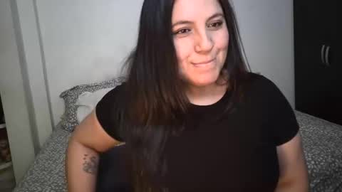    YOU IRIS      online show from 10/07/25, 01:03