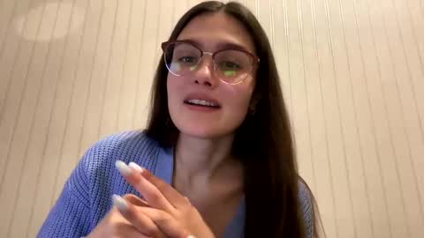 irisss31 online show from 01/29/25, 06:50