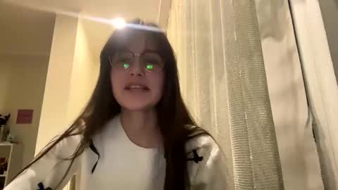 irisss31 online show from 03/09/26, 07:51