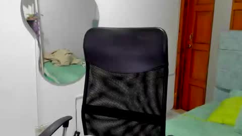 irix_moon online show from 10/06/25, 03:37