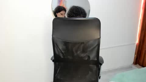 irix_moon online show from 10/25/25, 11:29