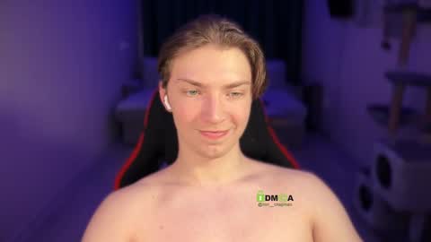 Snapshot of iron__chapman chatting on 12/22/24, 11:20 Iron online show from 12/22/24, 11:20