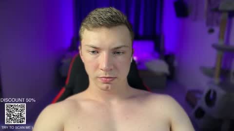 Snapshot of iron__chapman chatting on 11/12/25, 10:30 Iron online show from 11/12/25, 10:30