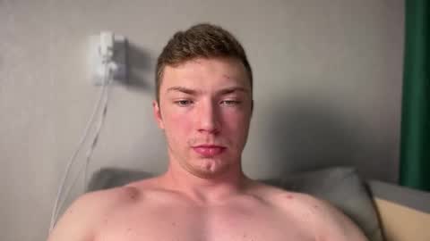 Snapshot of iron__chapman chatting on 12/20/25, 07:54 Iron online show from 12/20/25, 07:54