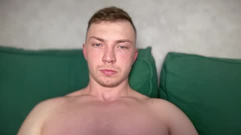 Snapshot of iron__chapman chatting on 03/25/26, 11:44 Iron online show from 03/25/26, 11:44