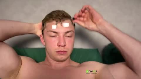 Snapshot of iron__chapman chatting on 04/17/26, 09:29 Iron online show from 04/17/26, 09:29