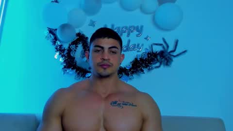 Snapshot of iron_coleman chatting on 10/28/25, 09:17 Iron online show from 10/28/25, 09:17