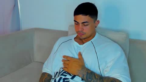 Snapshot of iron_coleman chatting on 11/18/25, 06:56 Iron online show from 11/18/25, 06:56