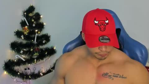 Snapshot of iron_coleman chatting on 12/03/25, 11:47 Iron online show from 12/03/25, 11:47