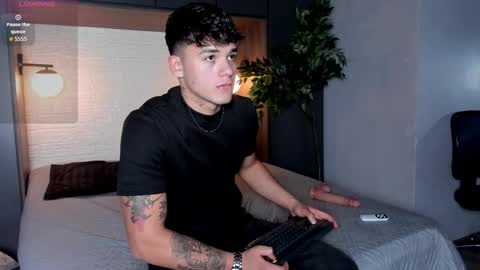 Snapshot of iron_tous chatting on 04/12/26, 08:58 Iron Tous online show from 04/12/26, 08:58