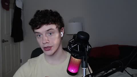 Snapshot of ironthud chatting on 12/05/24, 08:33 Sam online show from 12/05/24, 08:33